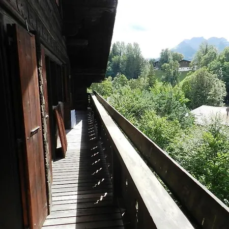 شقة Tree-tops- Appartement-fewo- Dusche Und Bad- Wc 9-bettwohnung By Interhome