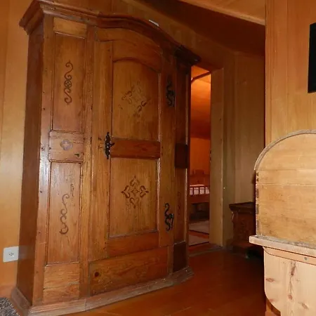 Tree-tops- Appartement-fewo- Dusche Und Bad- Wc 9-bettwohnung By Interhome *